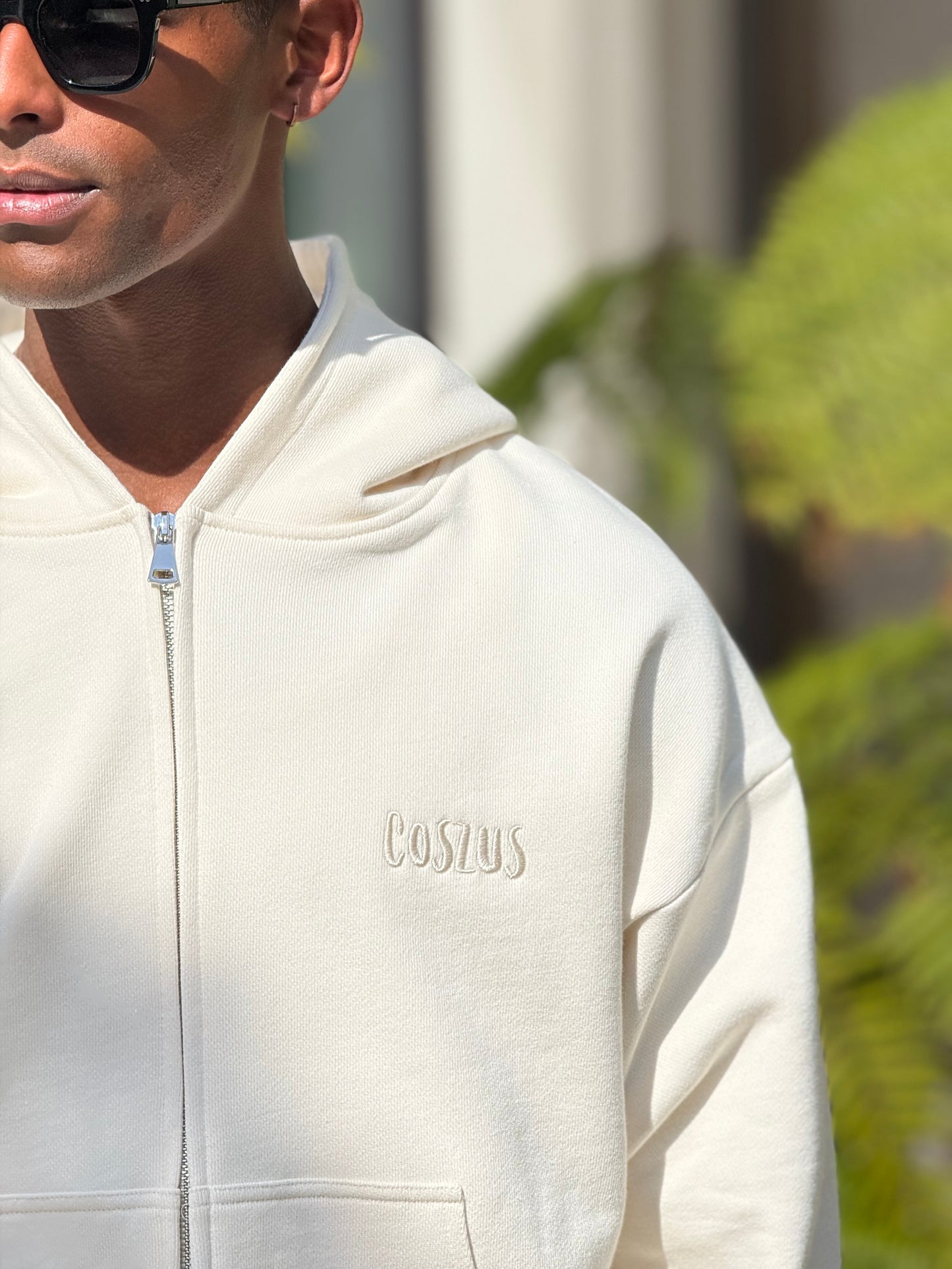 EMBROIDERED ZIP HOODIE BEIGE
