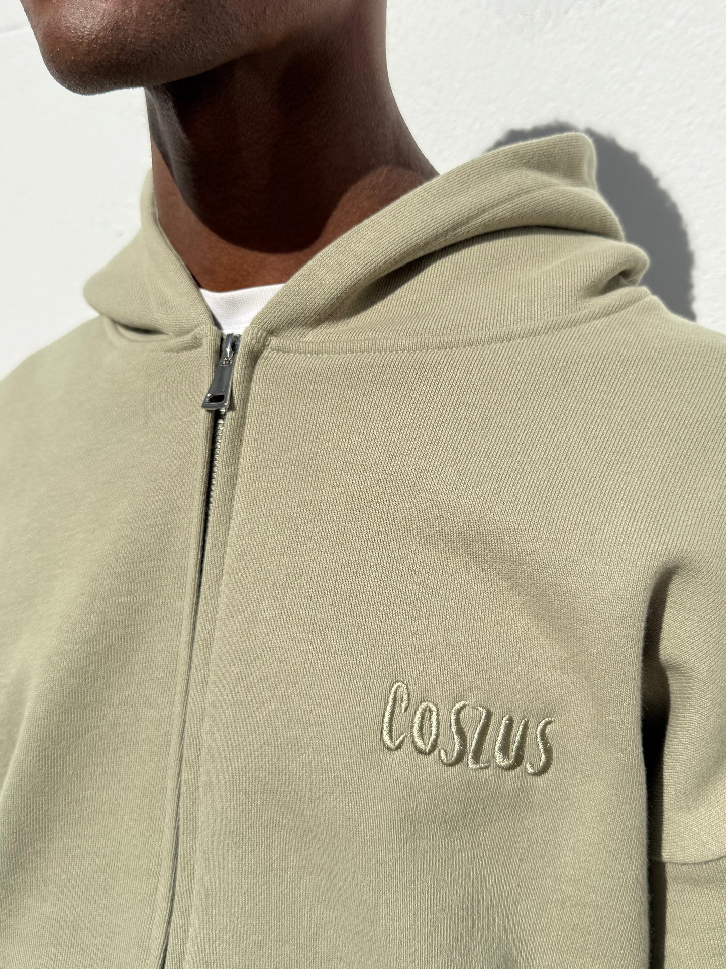 EMBROIDERED ZIP HOODIE