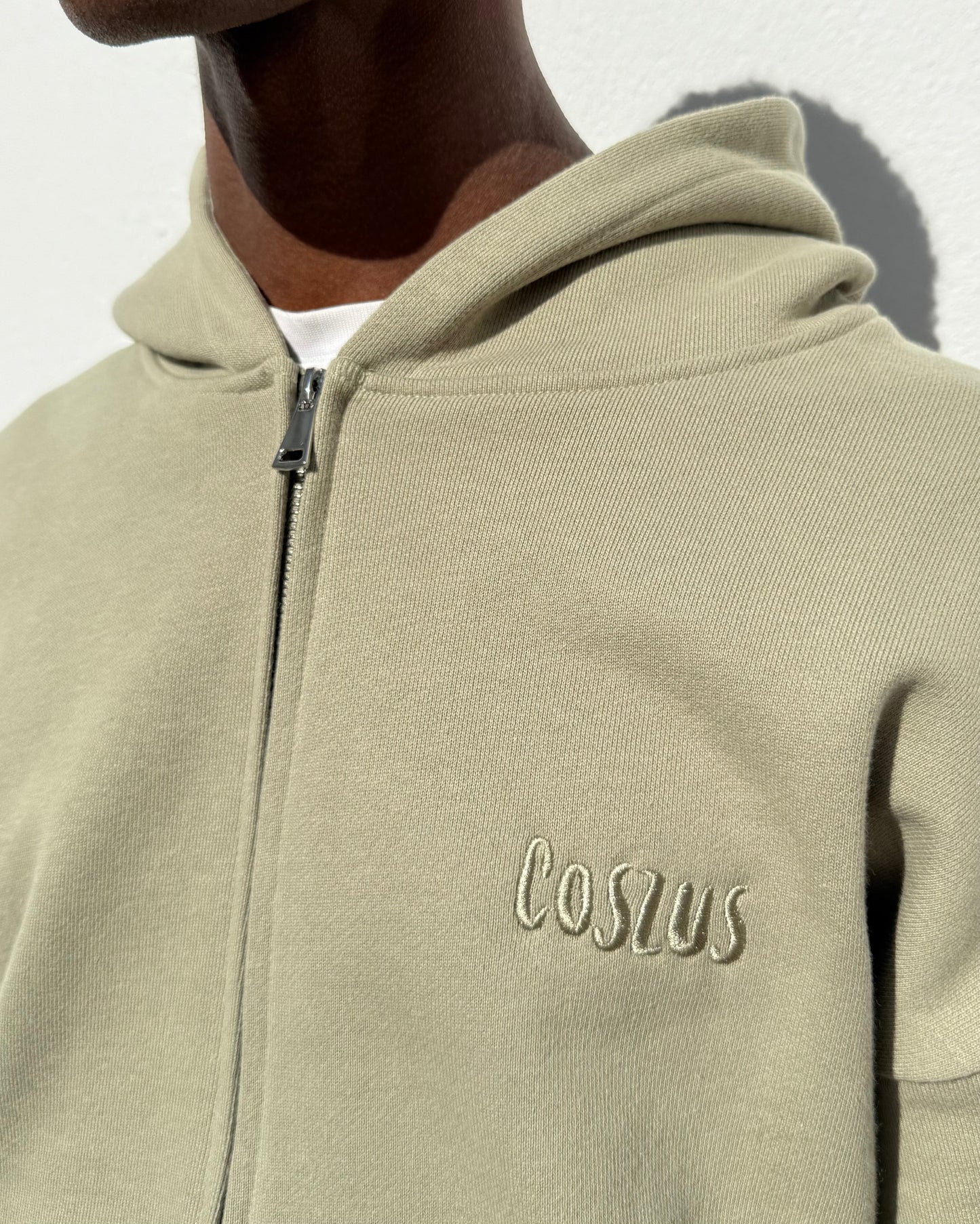 EMBROIDERED ZIP HOODIE