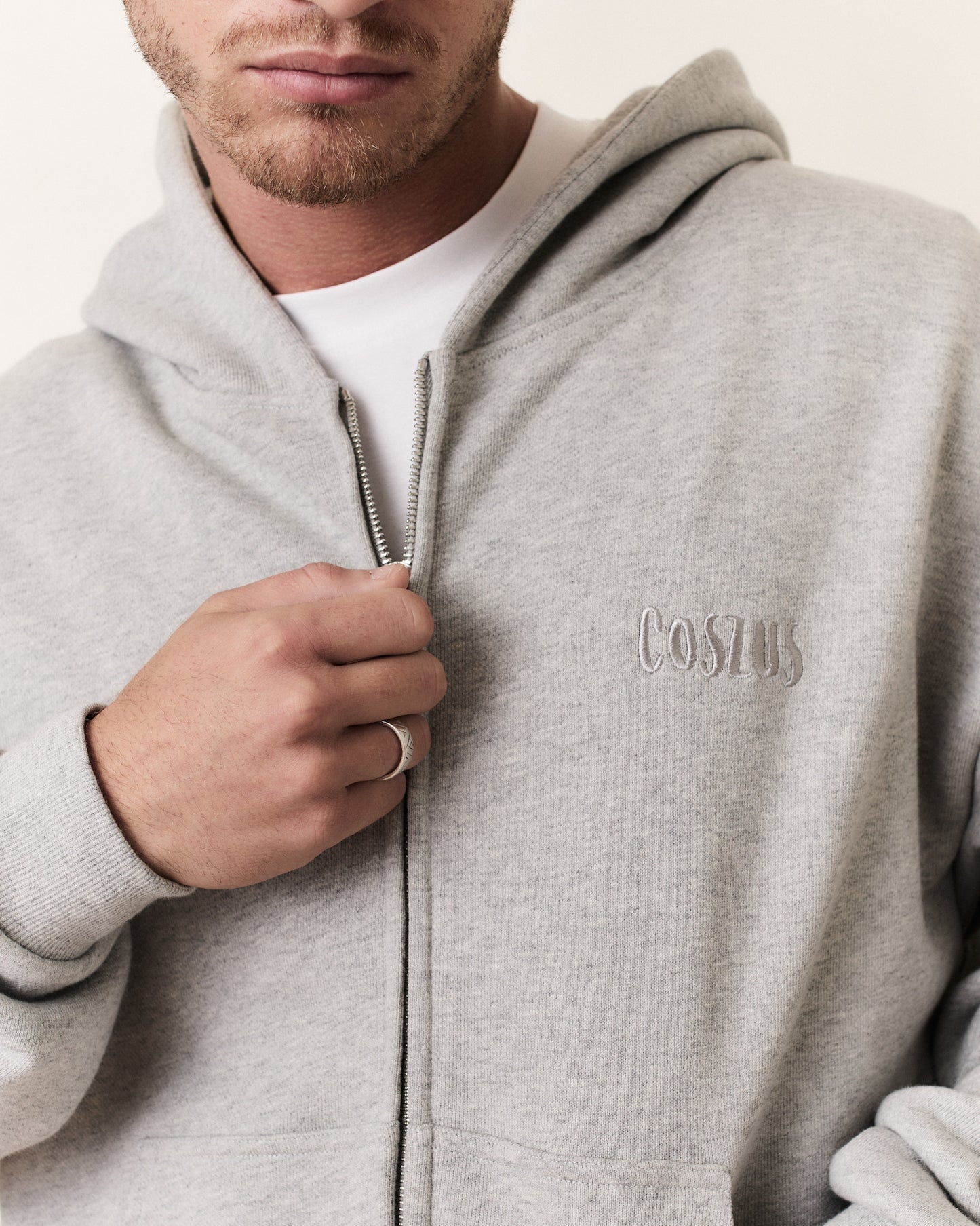 EMBROIDERED ZIP HOODIE