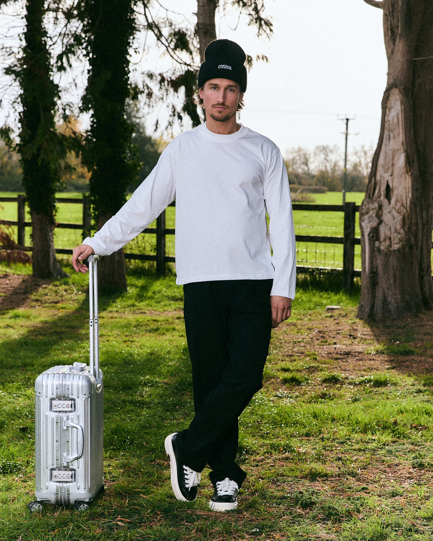 ESSENTIAL LONG SLEEVE